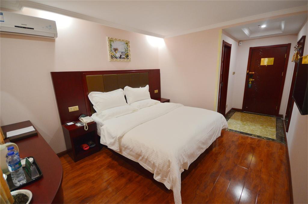 Greentree Inn Sichuan Chendu Kuan Alley And Zhai Alley Renmin Park Business Hotel Chengdu Esterno foto